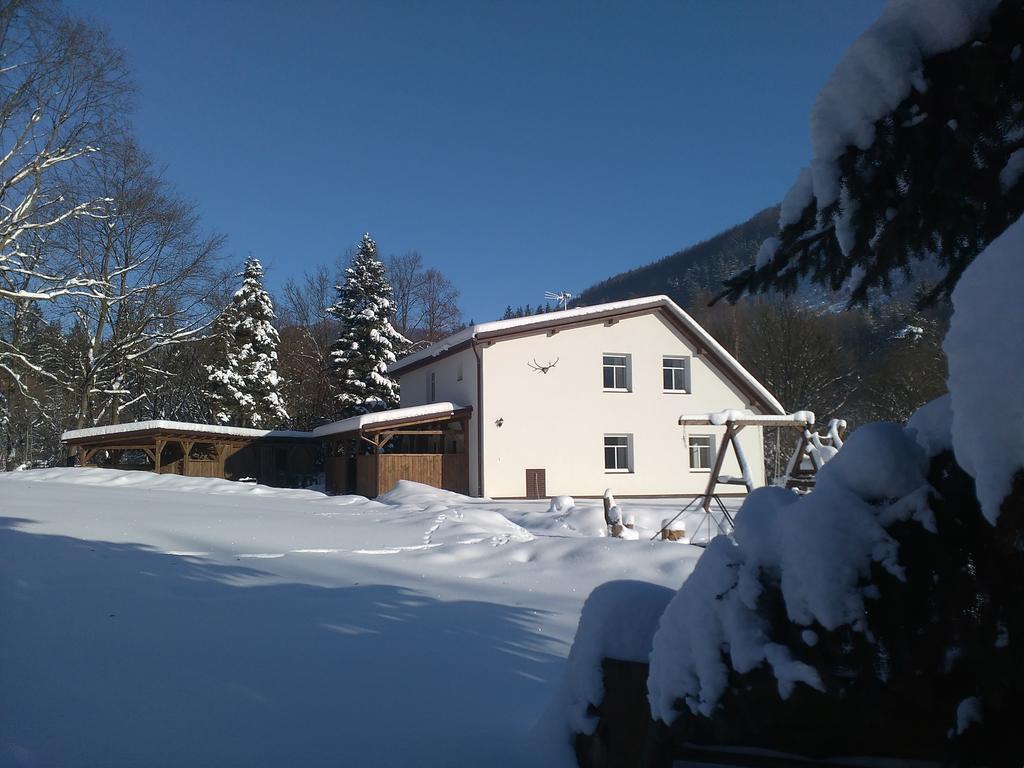 Apartmany Hajenka Vapenka Exterior photo